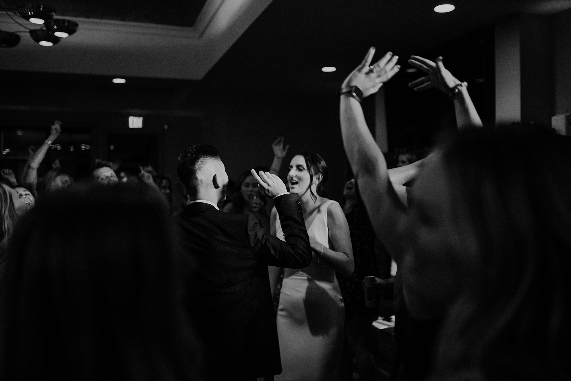 Calgary wedding dj cost