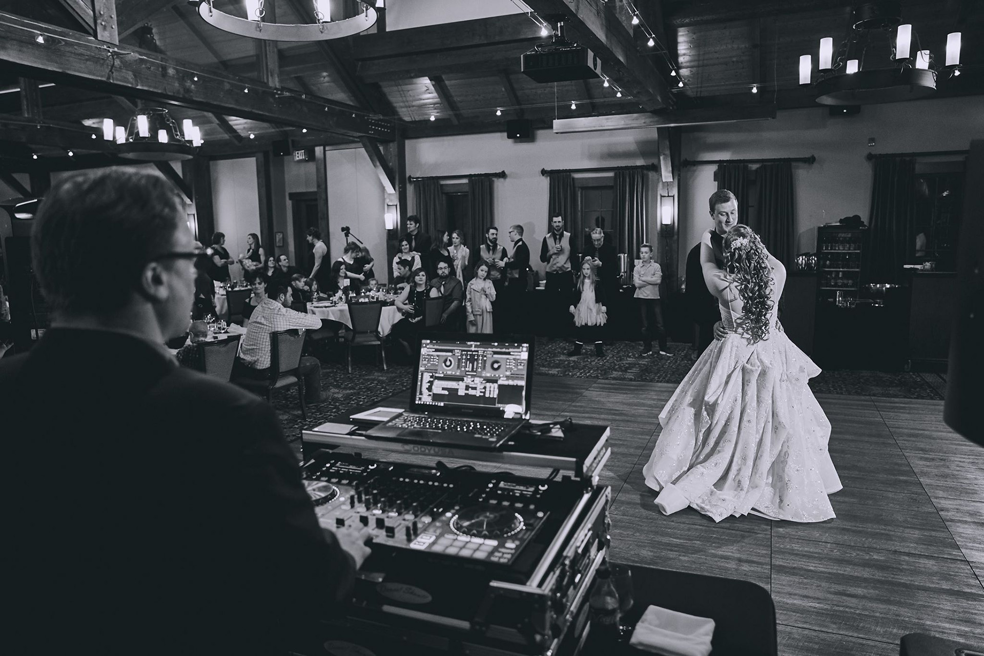 Calgary DJ wedding cost